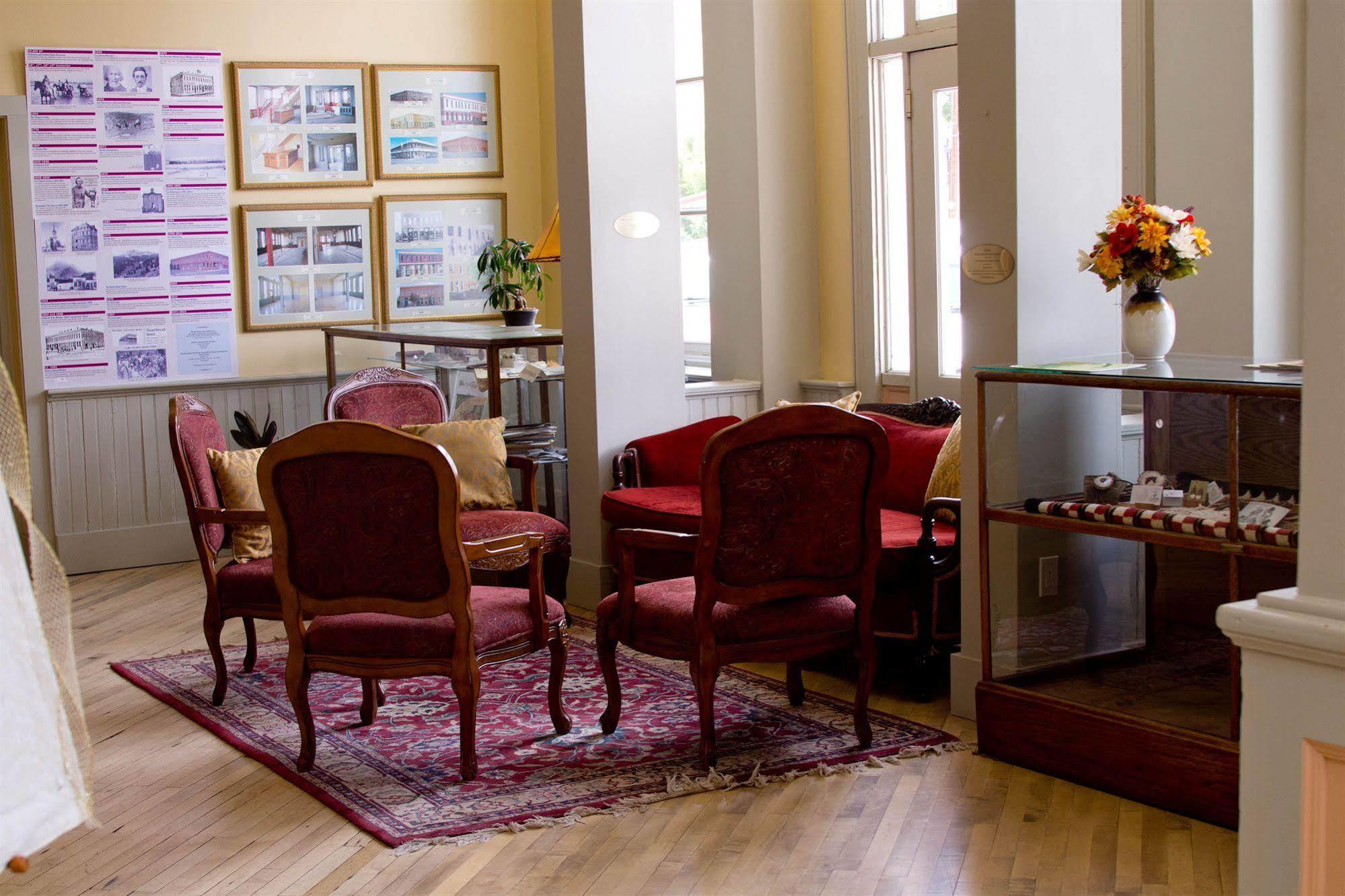 Windsor Hotel & Restaurant Del Norte Bagian luar foto